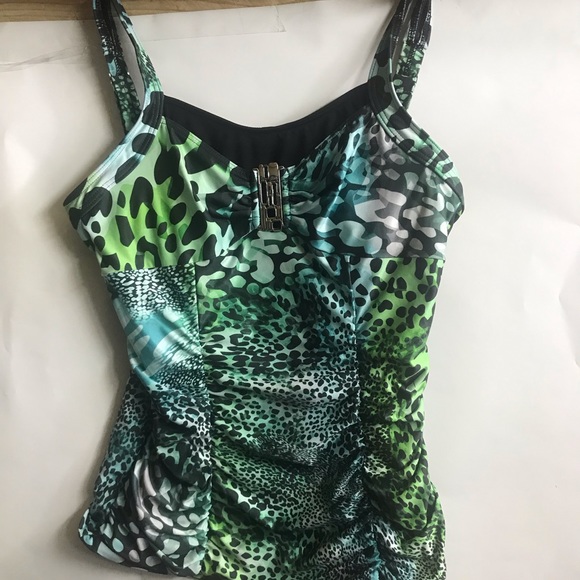 New 6 Assorted Swim suite One PC - Picture 4 of 8